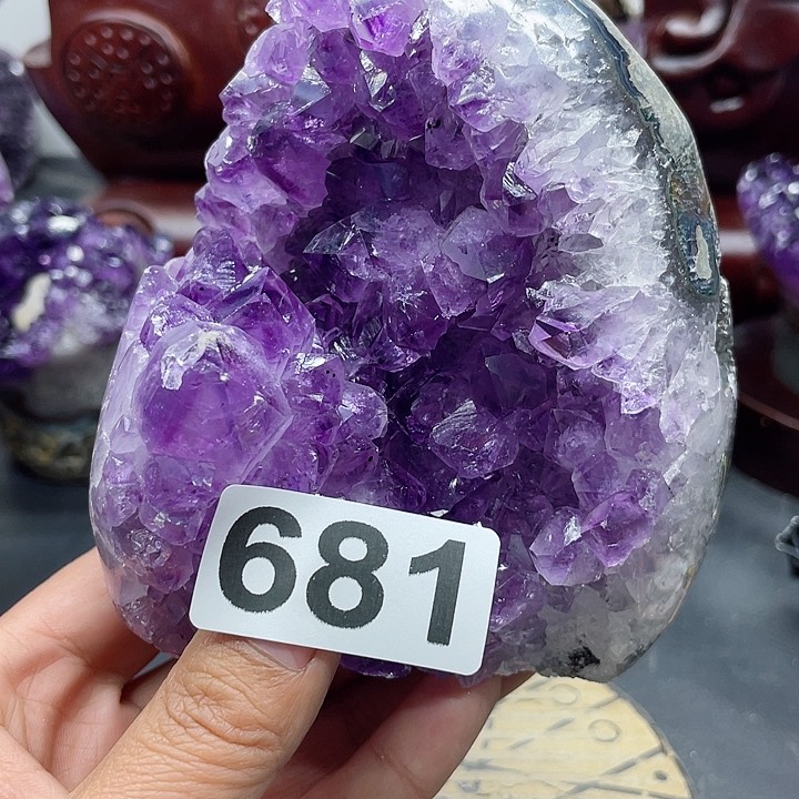 水晶大型摆件（非配饰）未镶嵌