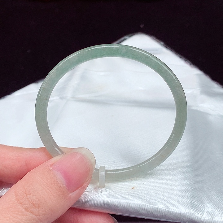 翡翠手镯未镶嵌翡翠贵妃53