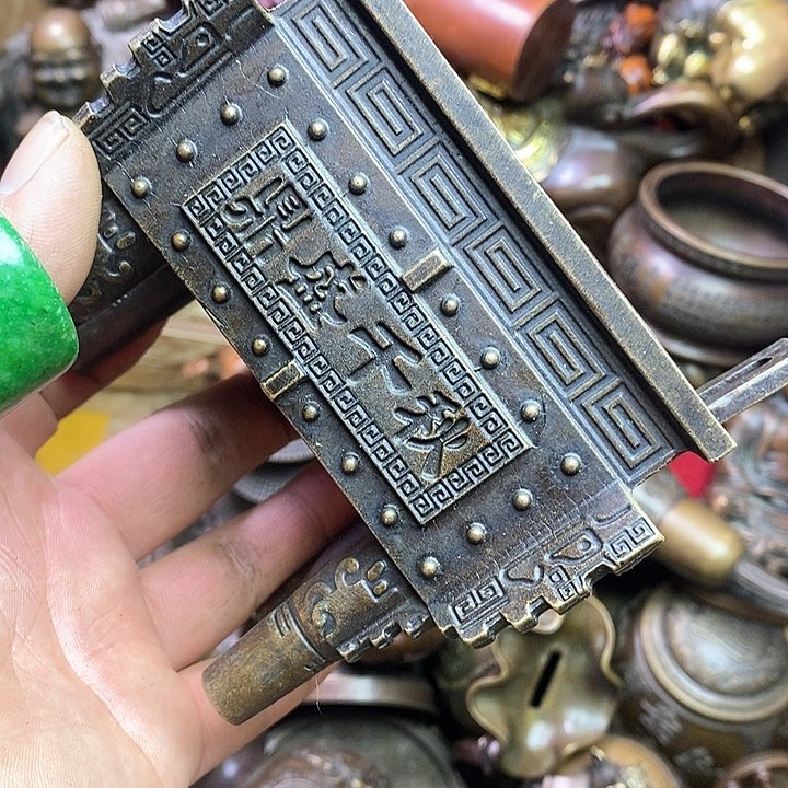 平平安安健健康康