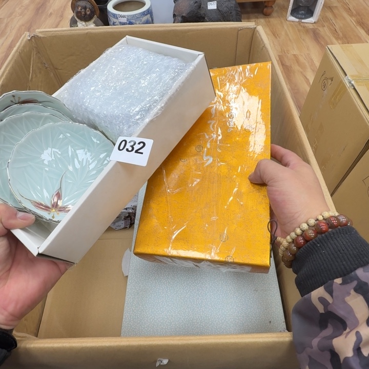 瓷片工艺品摆件瓷器摆件正能量