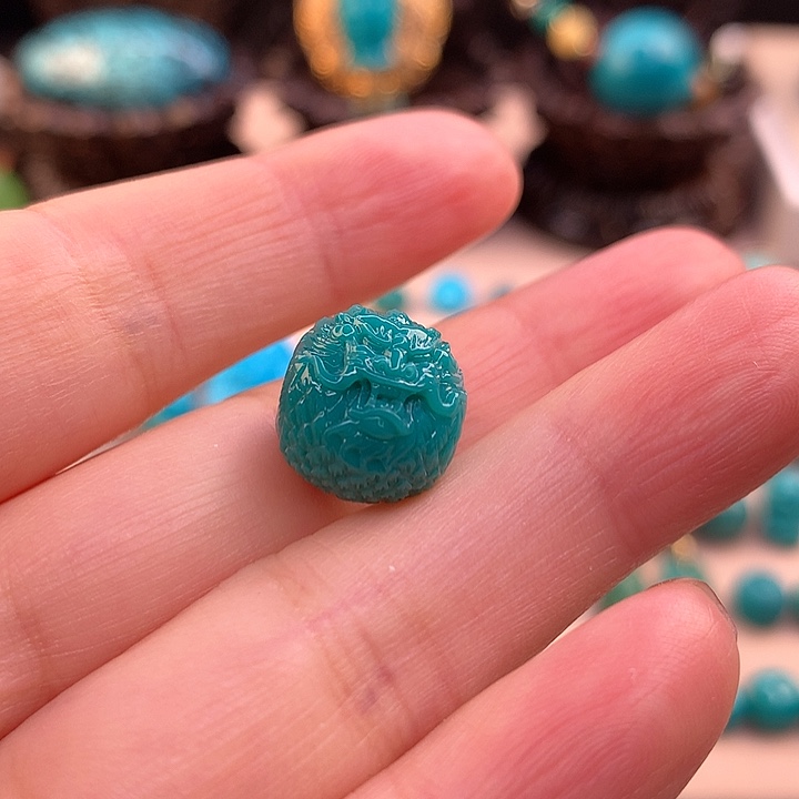 绿松石配饰未镶嵌