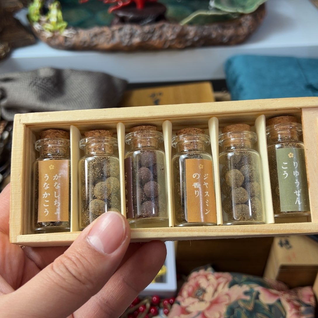 紫砂茶叶盒放漏场，全都漏