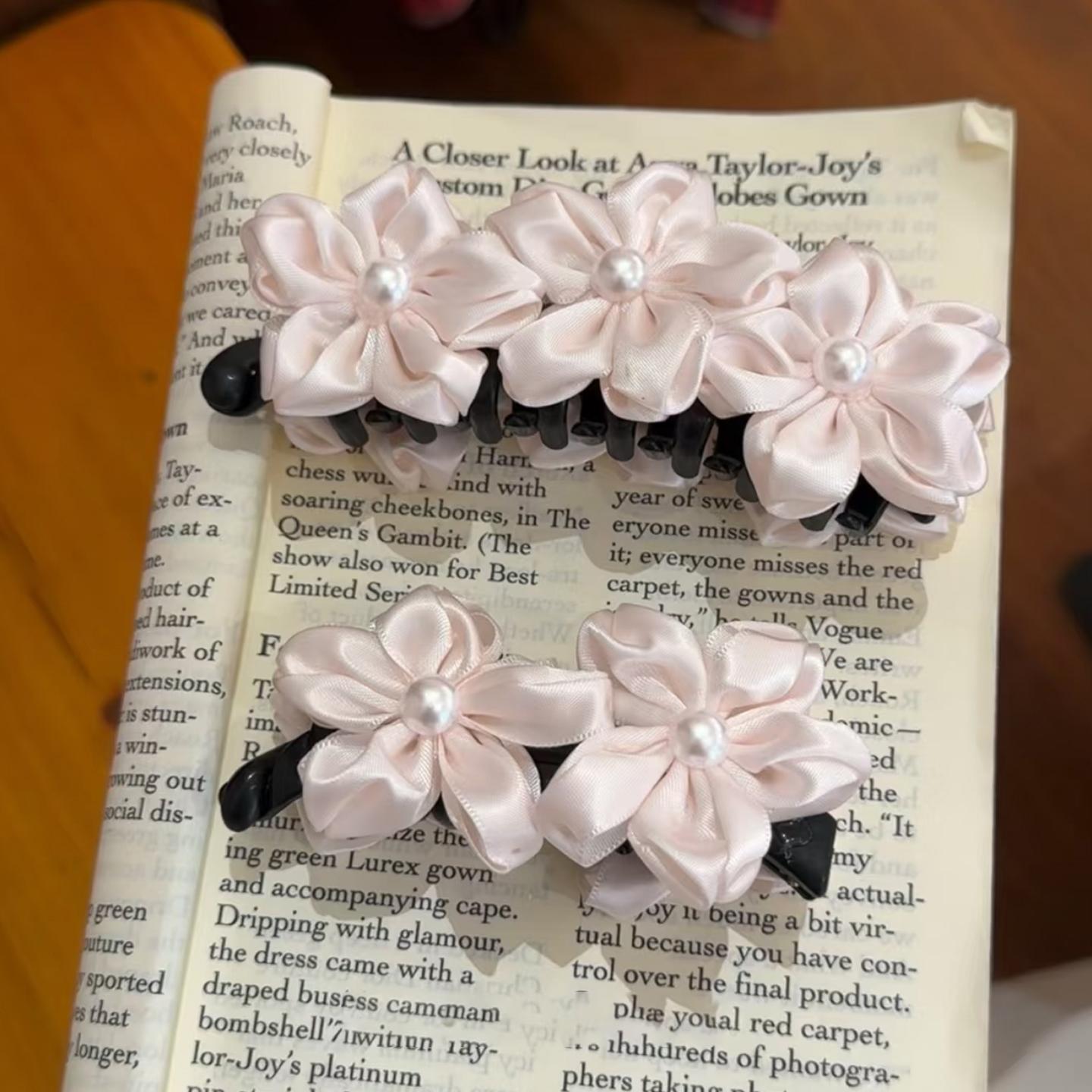 繁花的世界~原创设计少女绝美碎花香蕉夹发量多高级感竖夹扭扭夹