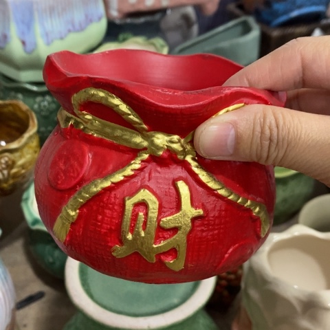 陶瓷小红红色财袋3131313