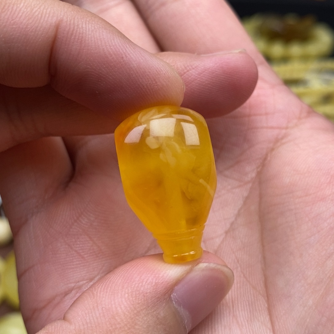 未镶嵌琥珀珠宝奇石16尺寸胶皮料