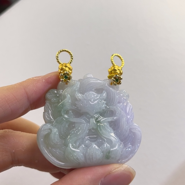 翡翠吊坠(赠链)未镶嵌代编织