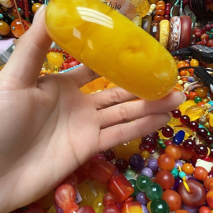 树脂制品英*2421贵妃手镯