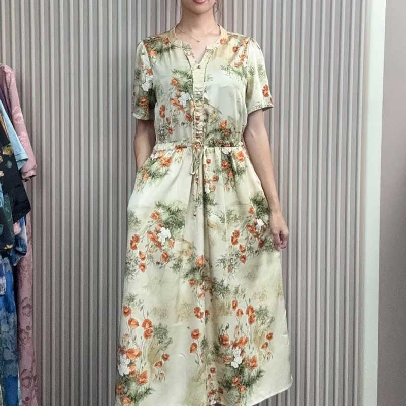 【石榴花】新款显白遮肉连衣裙L