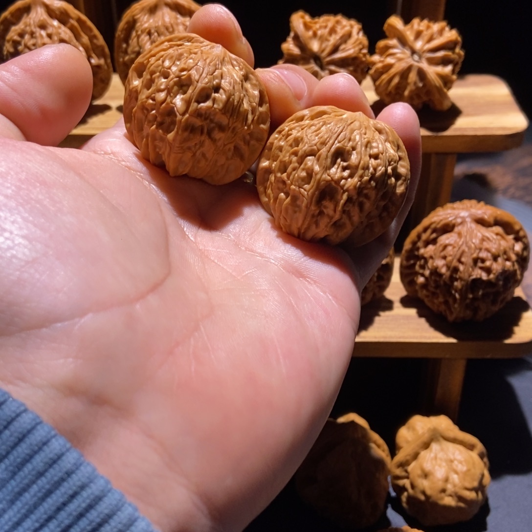 文玩核桃吊坠石子磨38