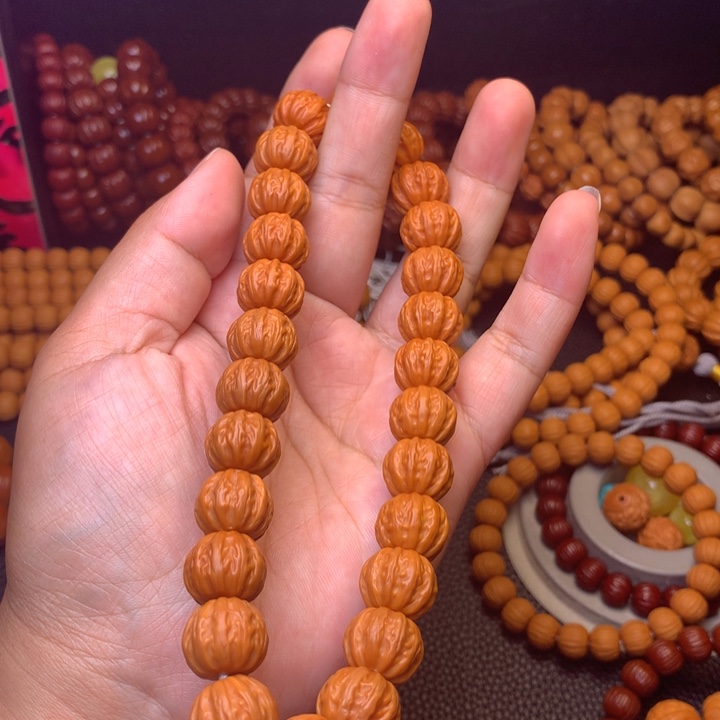 猴头核桃吊坠17手持新八棱