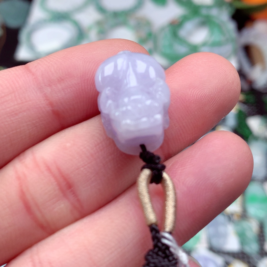 翡翠颈饰未镶嵌翡翠吊坠