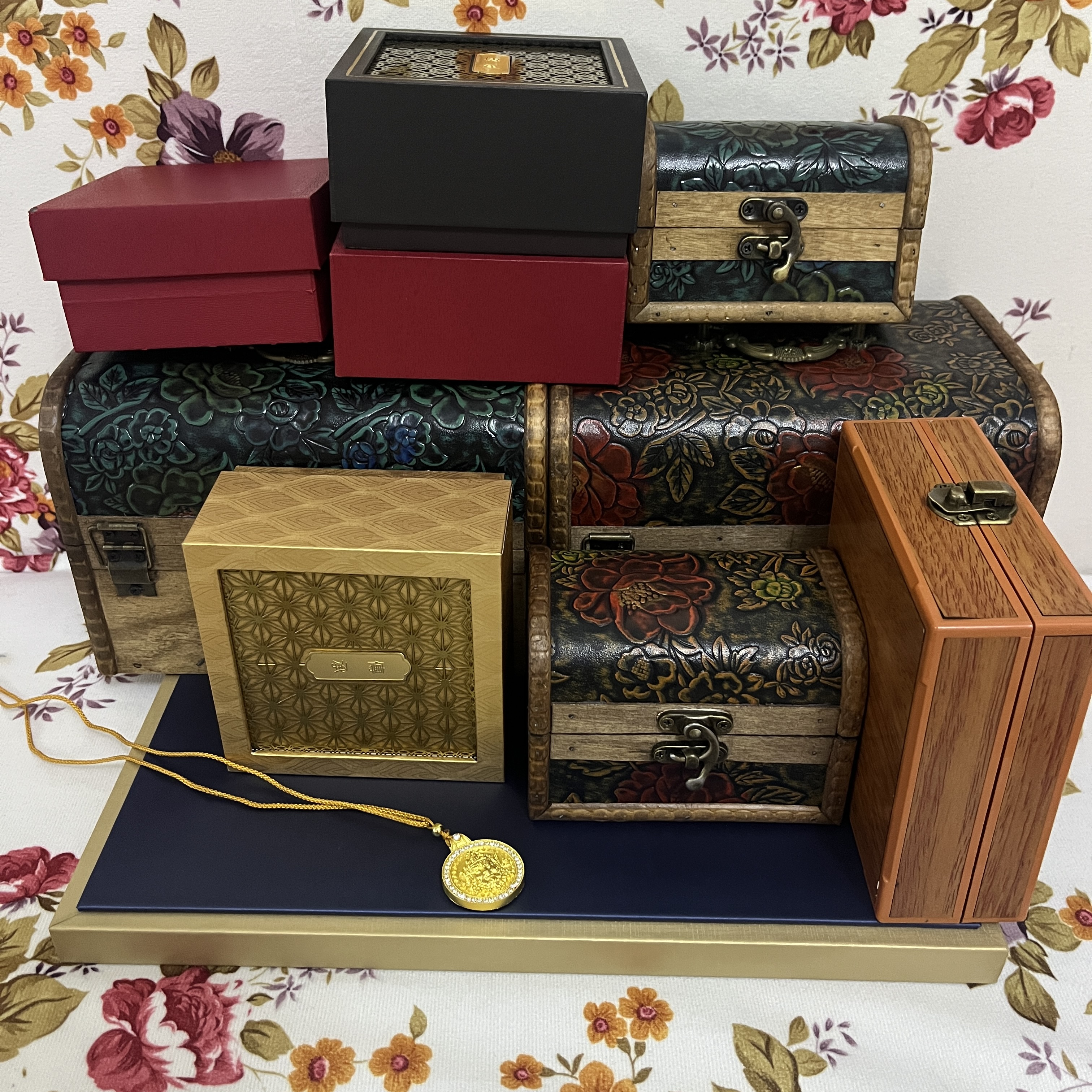 惊喜礼盒春节风SPKE047000