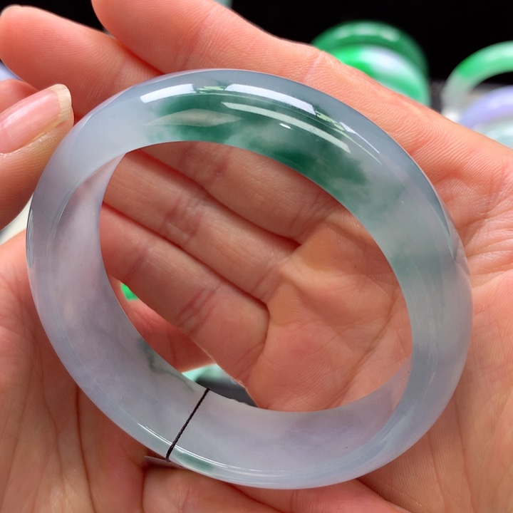 【闪购商品】翡翠手镯未镶嵌天然翡翠手镯