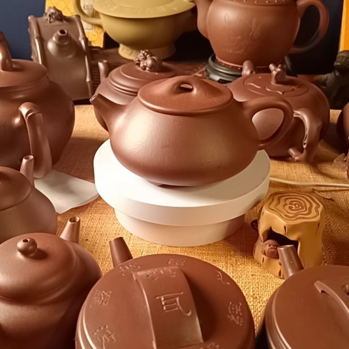 紫砂茶壶哦*精品全手工，原矿紫砂底槽清泥料。