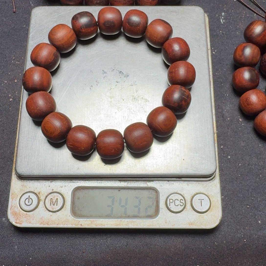 【闪购商品】檀香紫檀（小叶紫檀）年**余13/14拆房老料黑飘红无科技