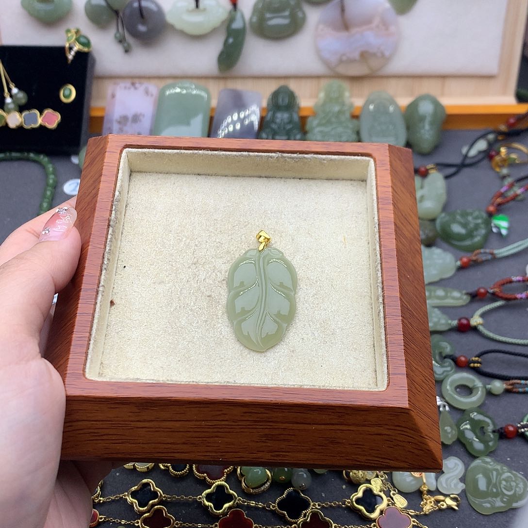 和田玉吊坠(不含链)银S925镶嵌