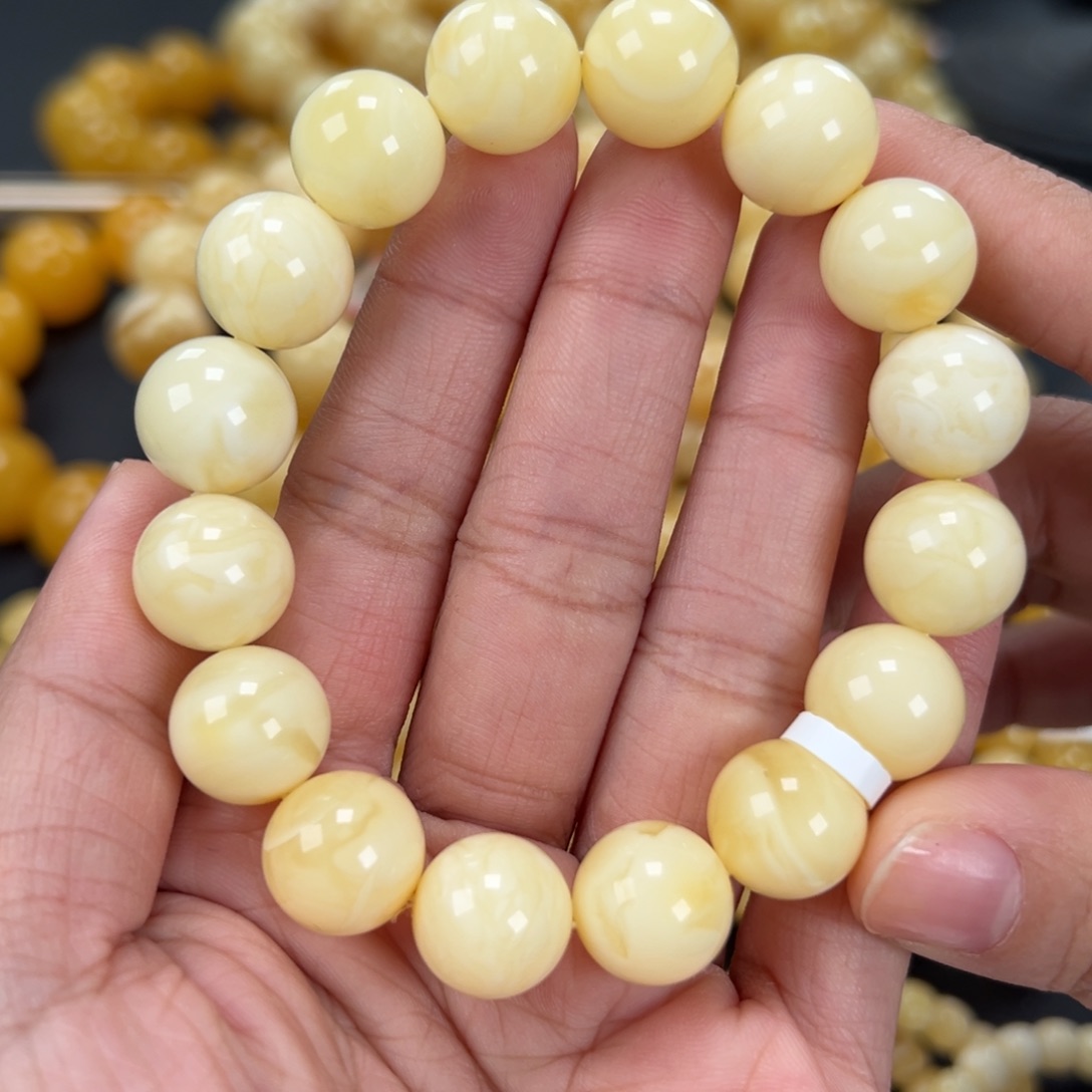 琥珀未镶嵌手链23克