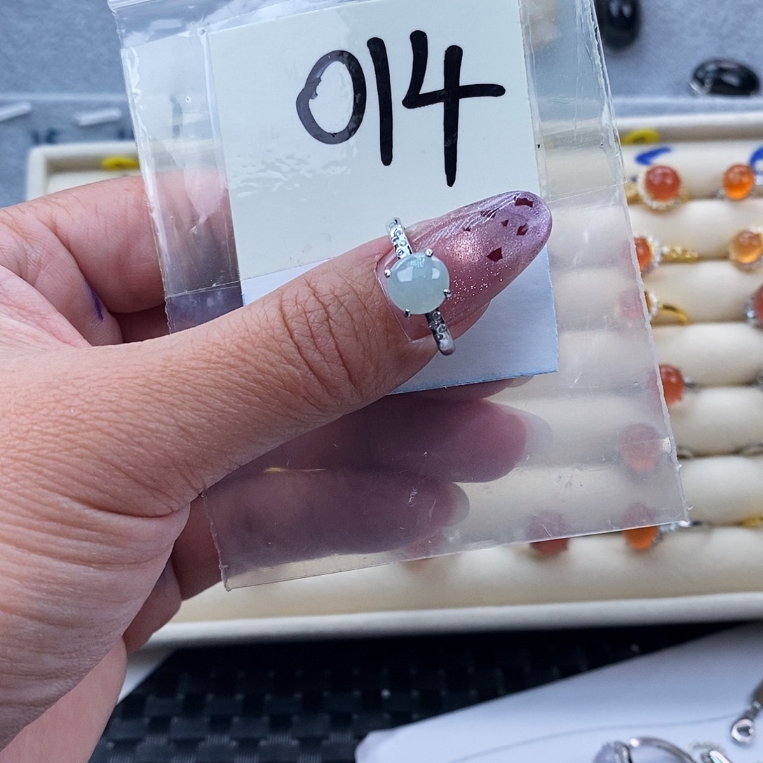 翡翠未镶嵌戒指缅甸