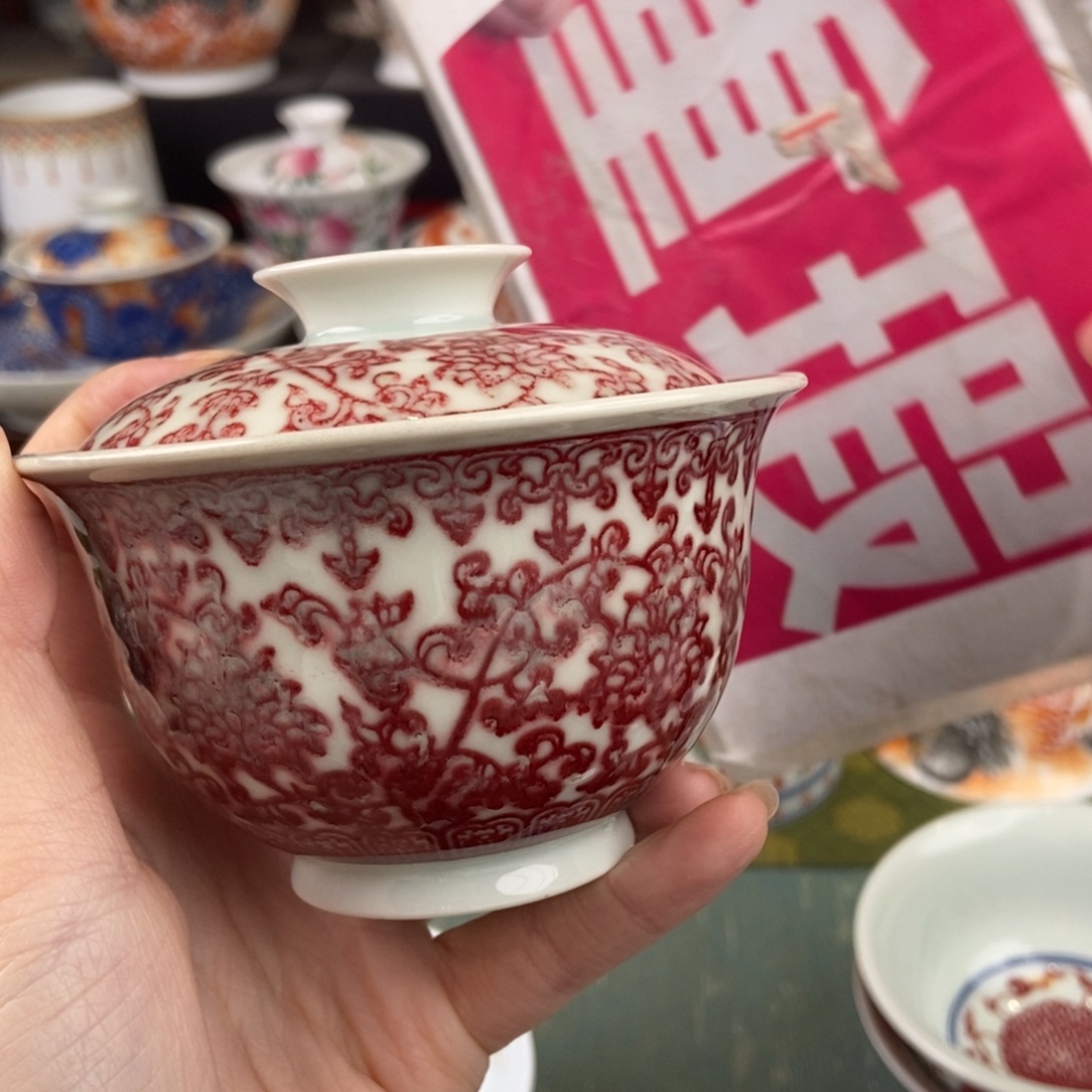 陶瓷的设计师是什么时候回来