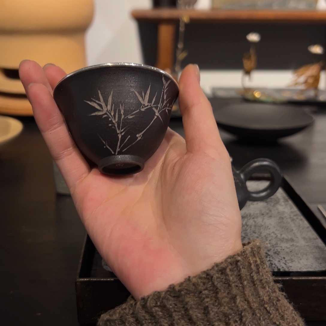 陶瓷。    陶瓷。   