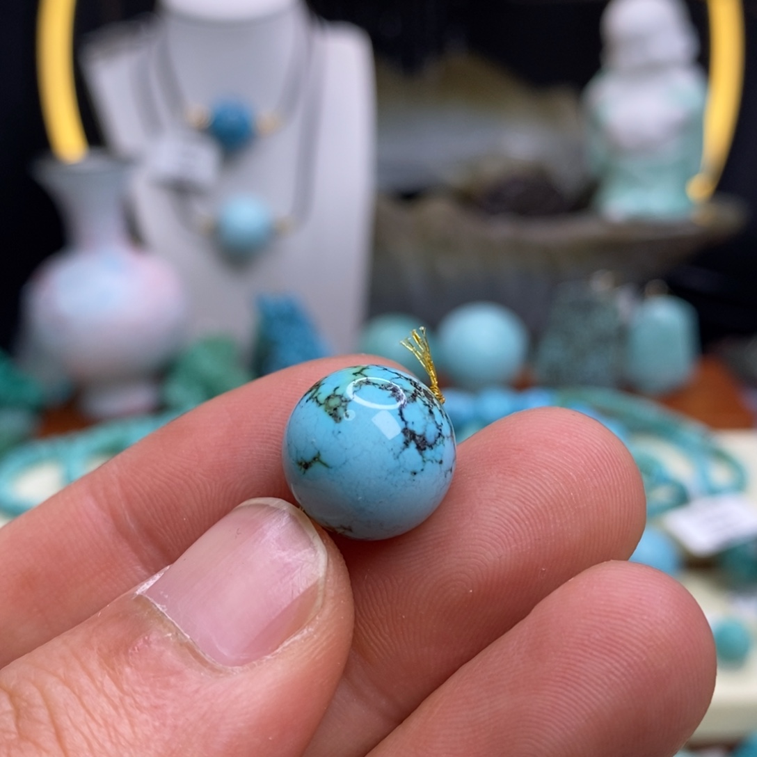 绿松石未镶嵌珠宝奇石14.5