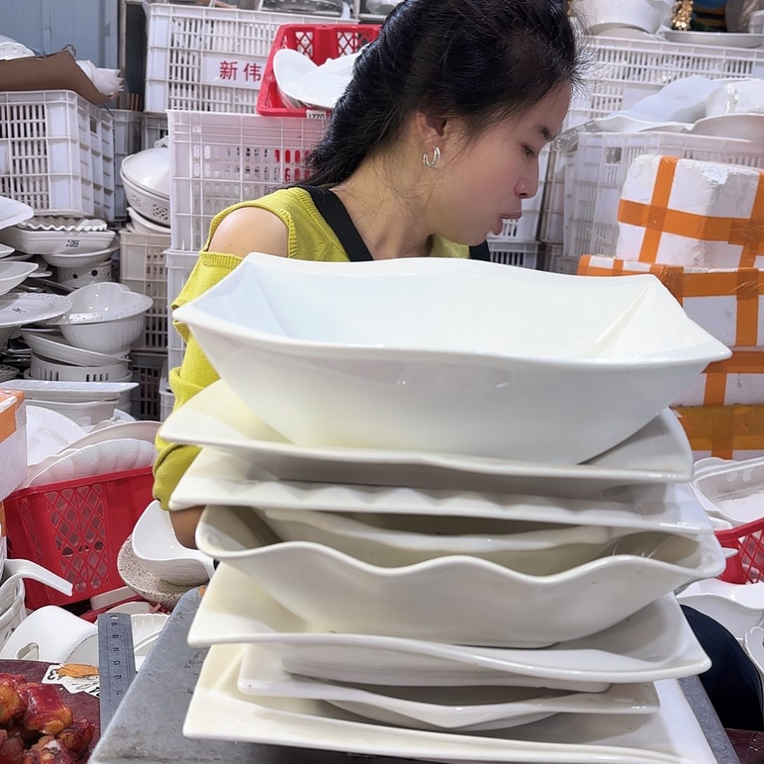 盘微瑕产品………D488八件套
