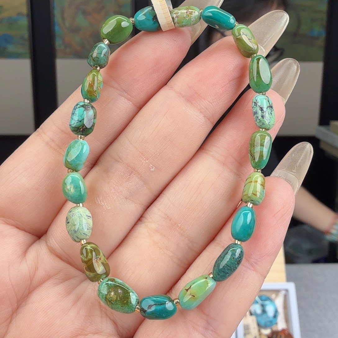 未镶嵌绿松石珠宝奇石