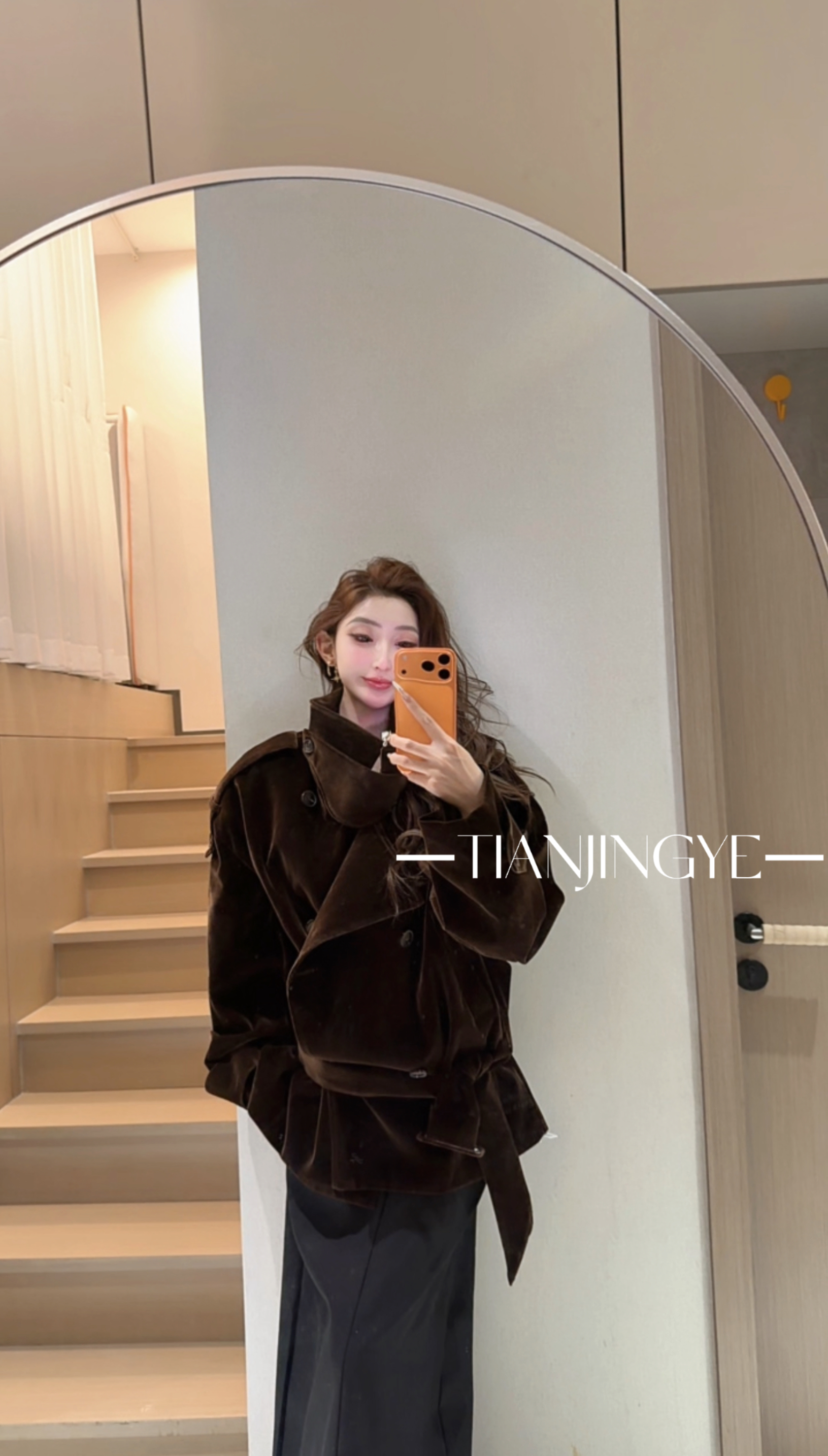 JINGYE25~冬季新款咖色植绒夹克系带收腰加厚外套