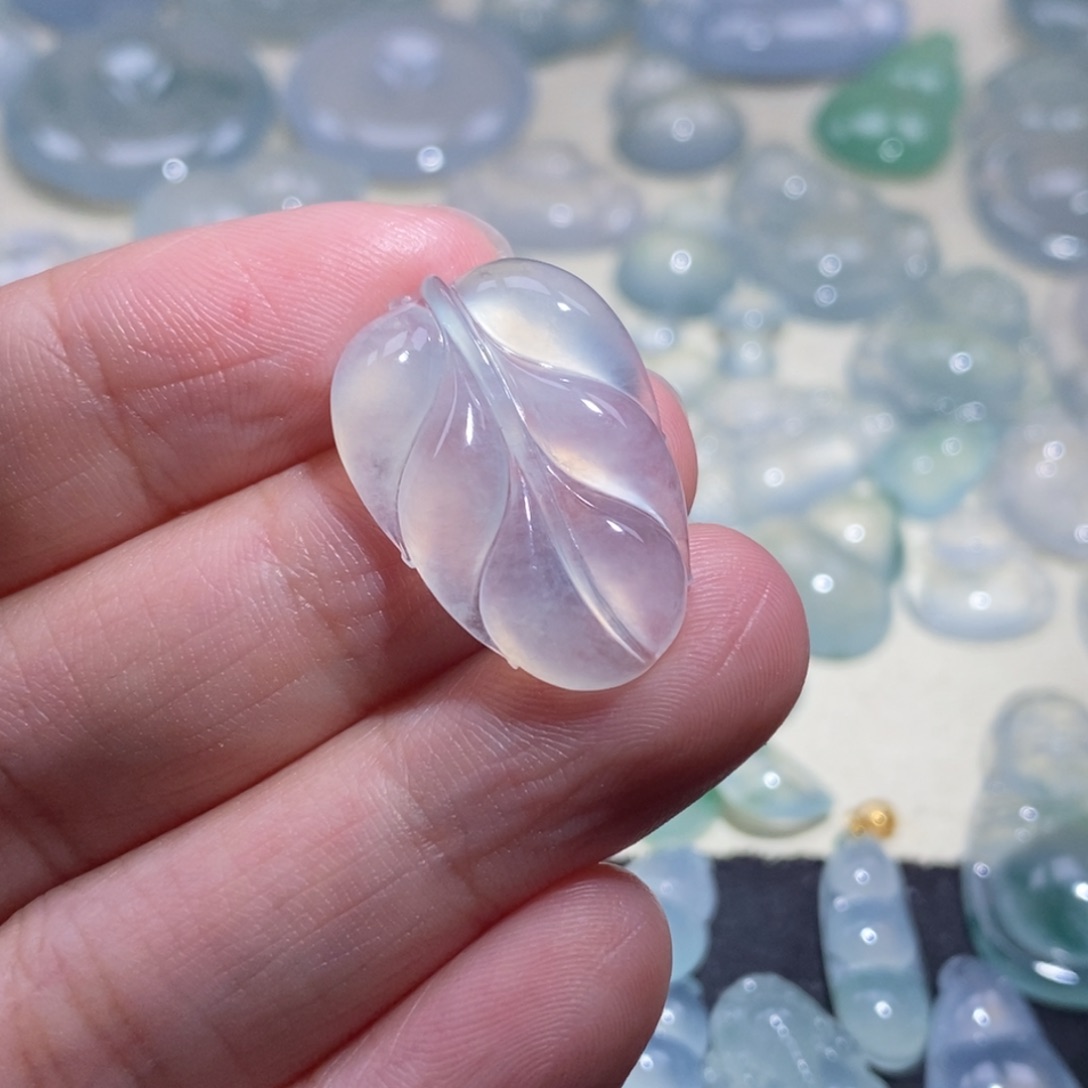 翡翠颈饰未镶嵌天然缅甸翡翠A货