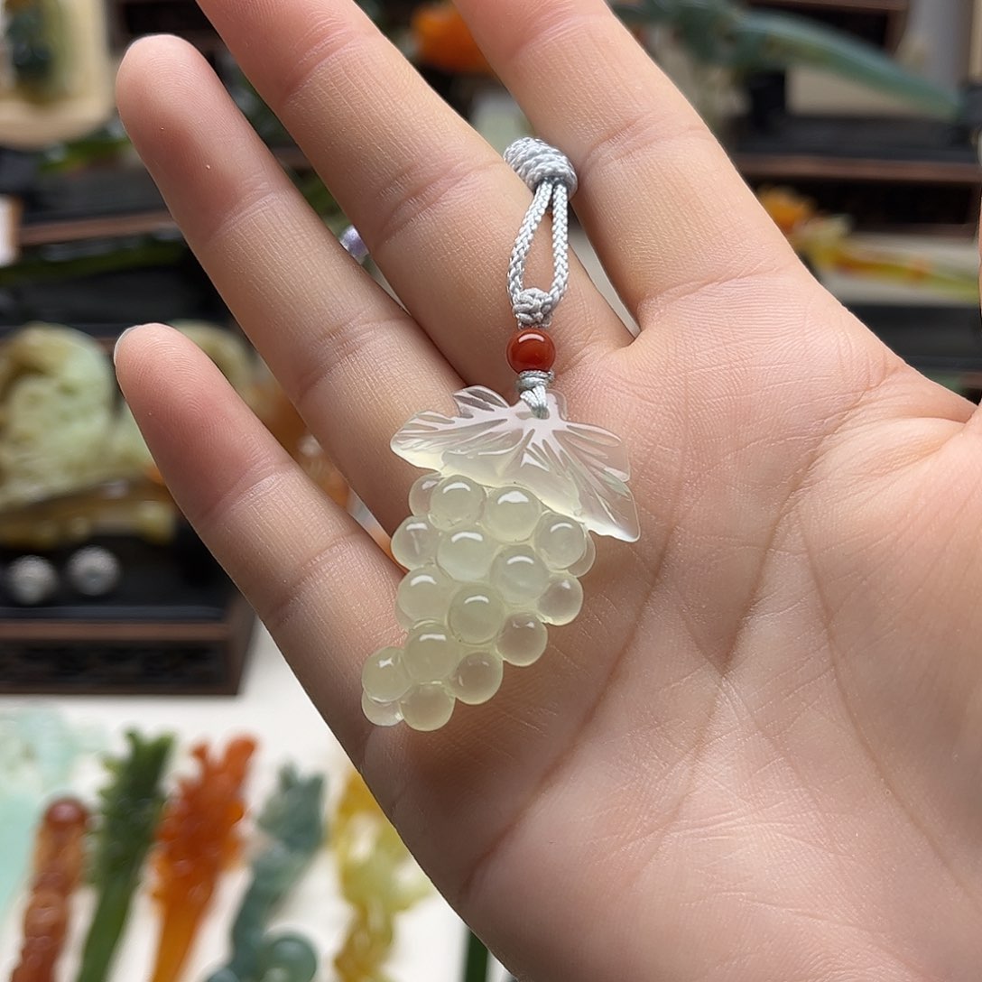 蛇纹石玉未镶嵌岫玉耳坠