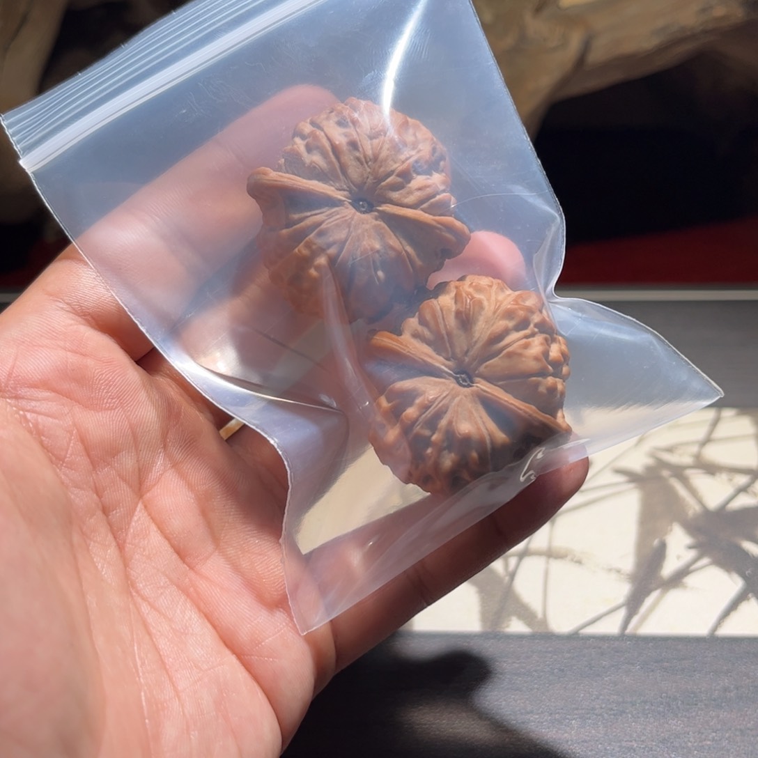 文玩核桃吊坠*‍****40石门元宝