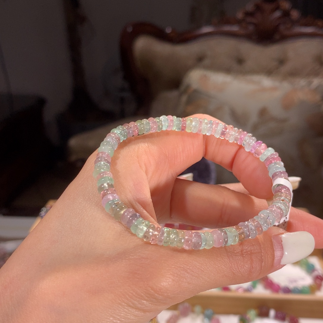 碧玺多样性发货一件未镶嵌