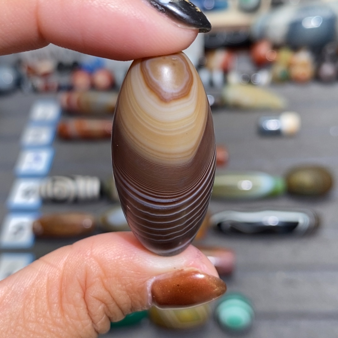 凡***包玛瑙/玉髓合金手链