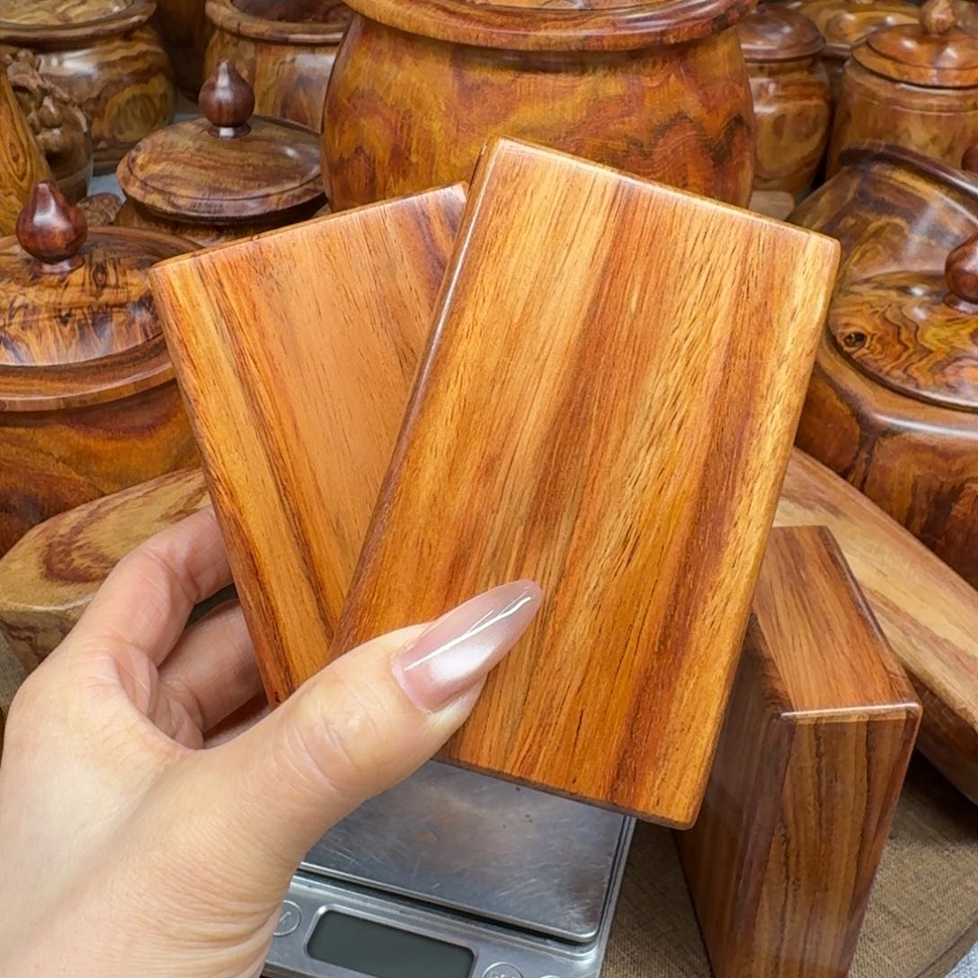 黄花梨/降香黄檀像****由