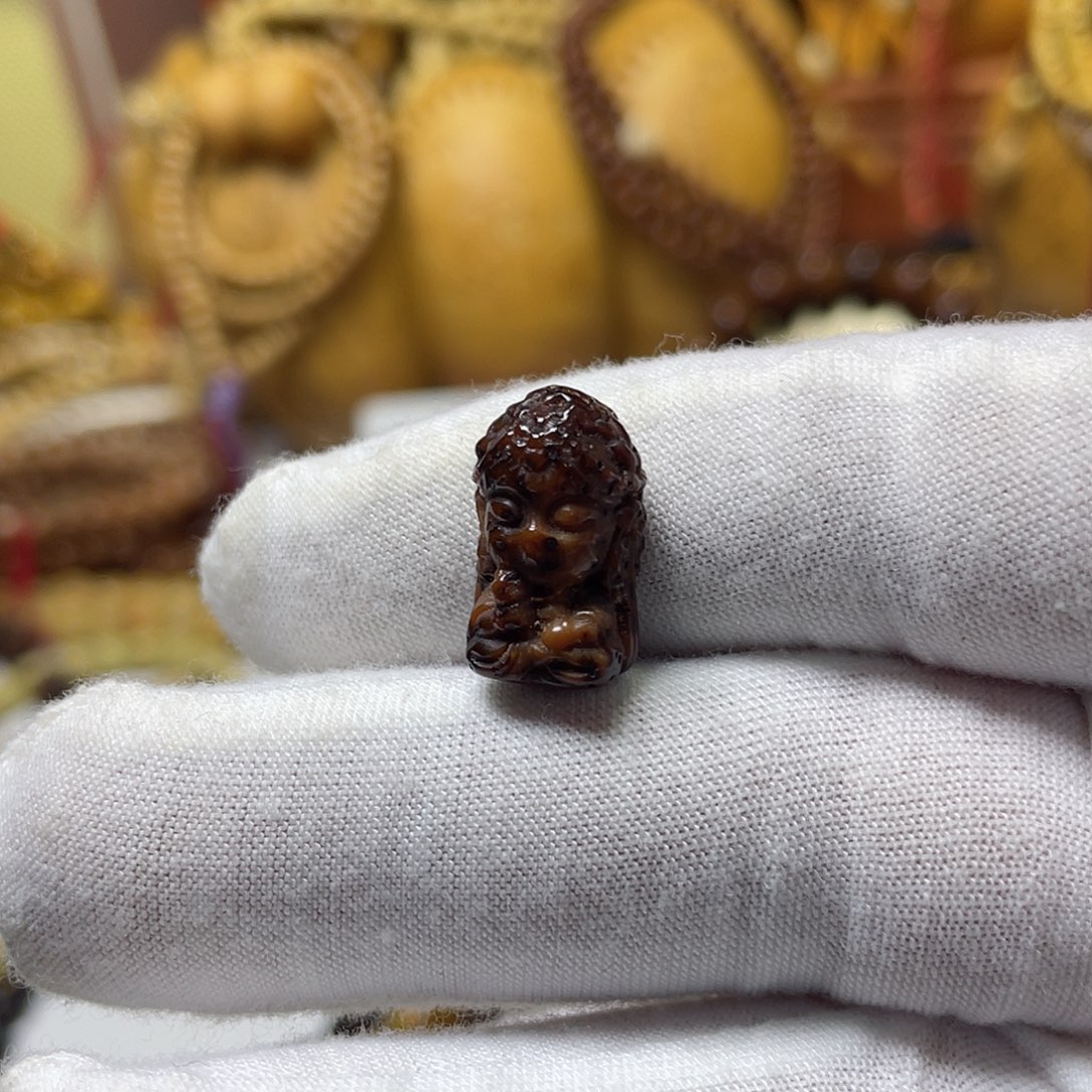 手串星月菩提雕刻楼兰美女