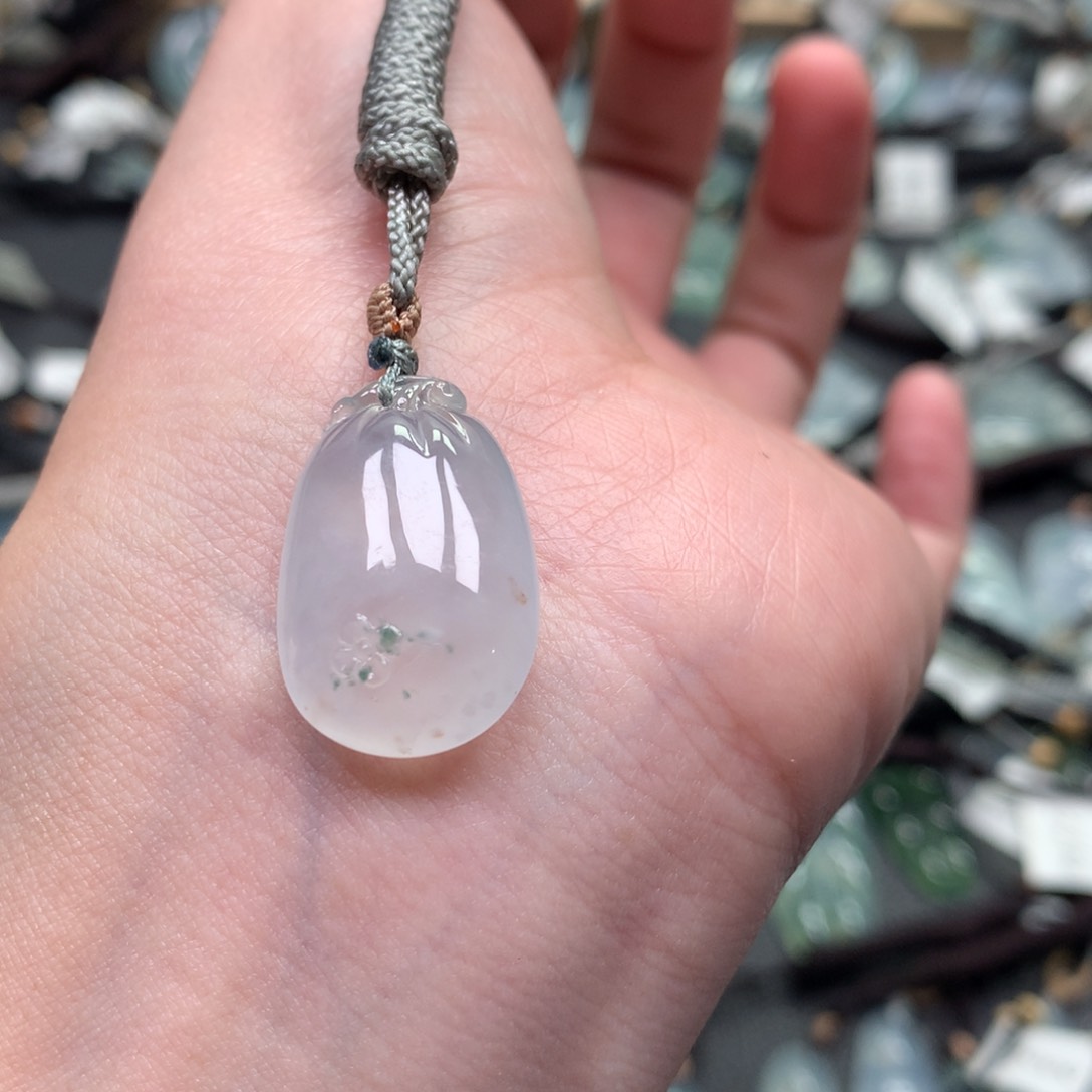 翡翠颈饰未镶嵌00000000000000