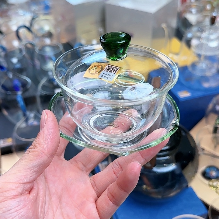 禾器湖绿色沁莲盖碗