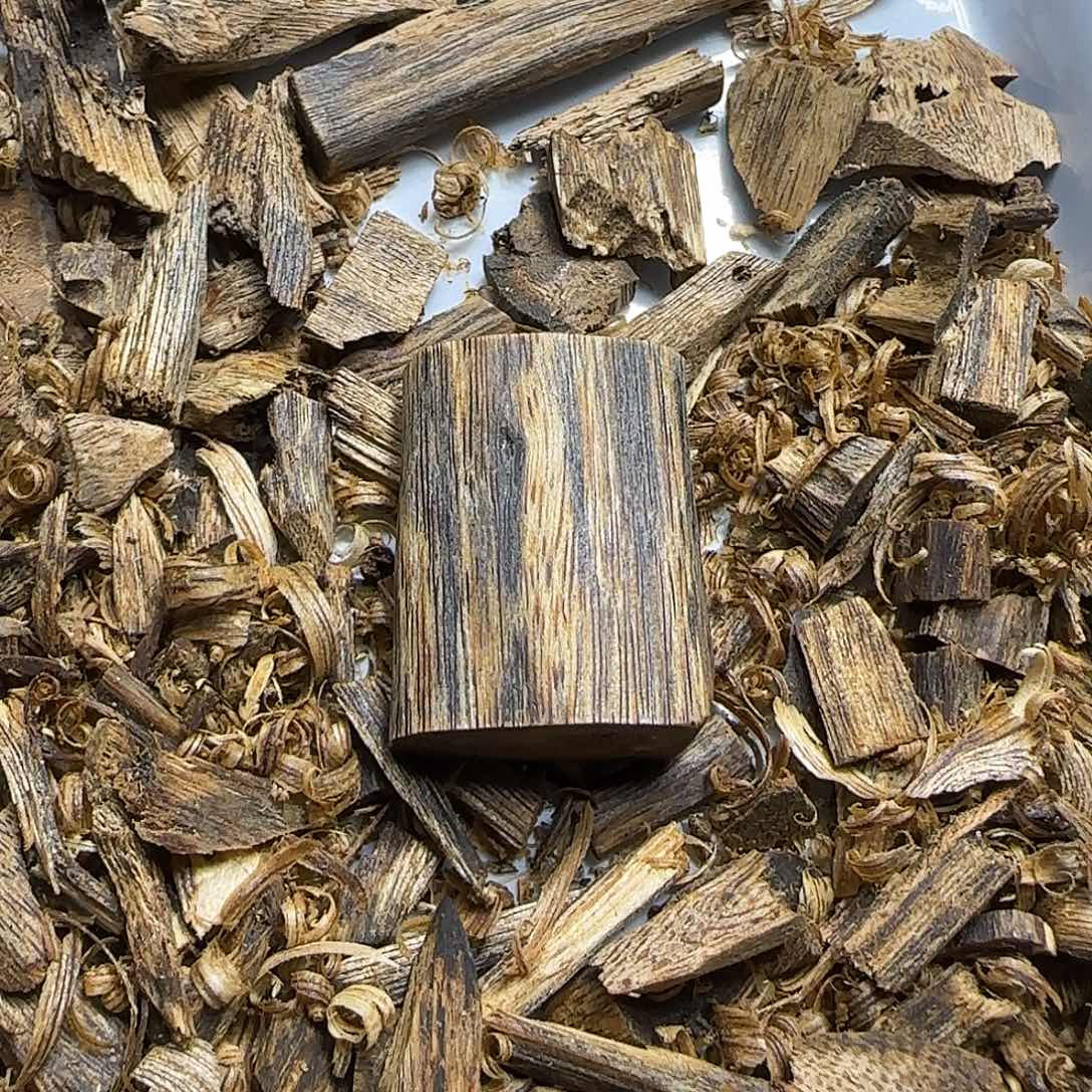 沉香碎屑沉香原汁原味