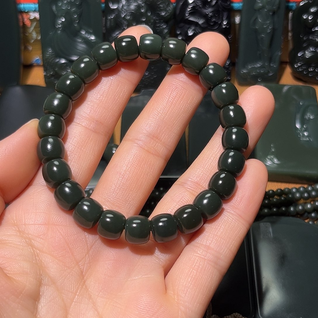 和田玉（青玉）未镶嵌颈饰