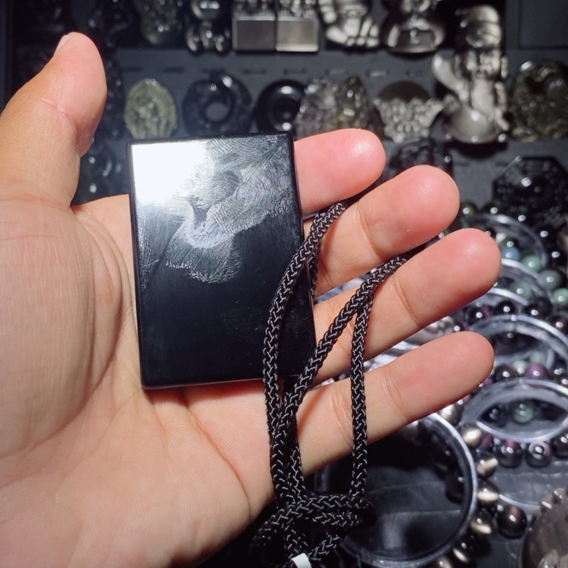 【闪购商品】黑曜岩未镶嵌颈饰?***后