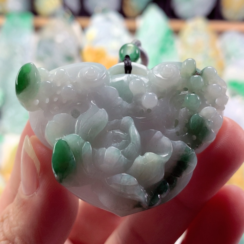 【闪购商品】翡翠吊坠(不含链)未镶嵌