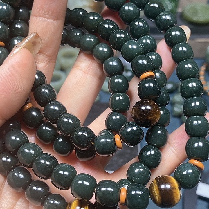 和田玉手串未镶嵌