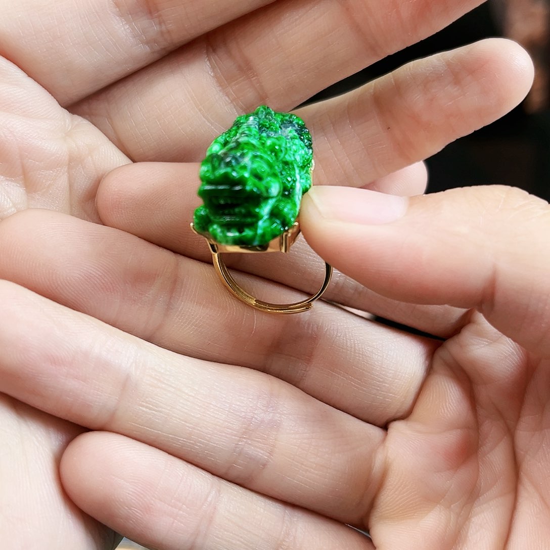 翡翠戒指银S925镶嵌戒指