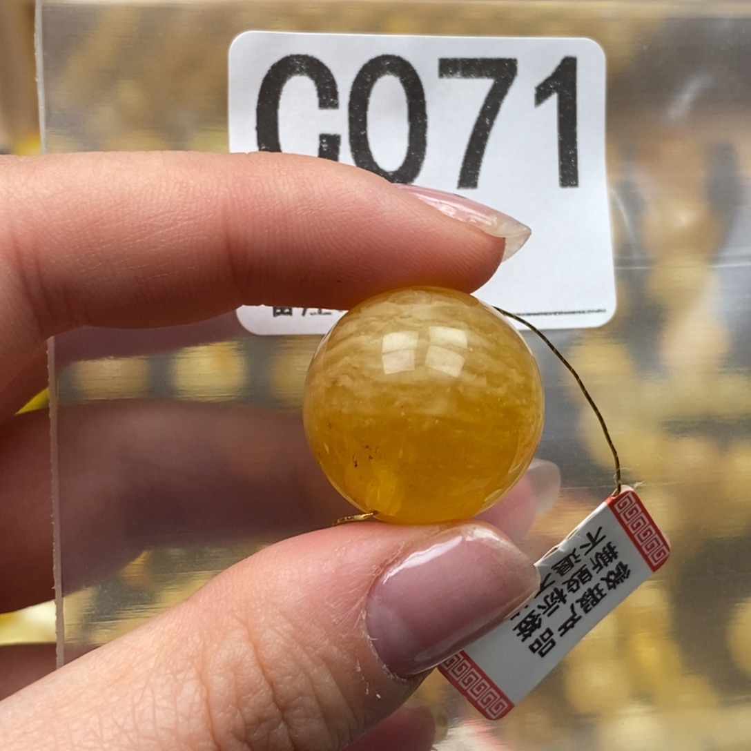 琥珀未镶嵌珠宝奇石