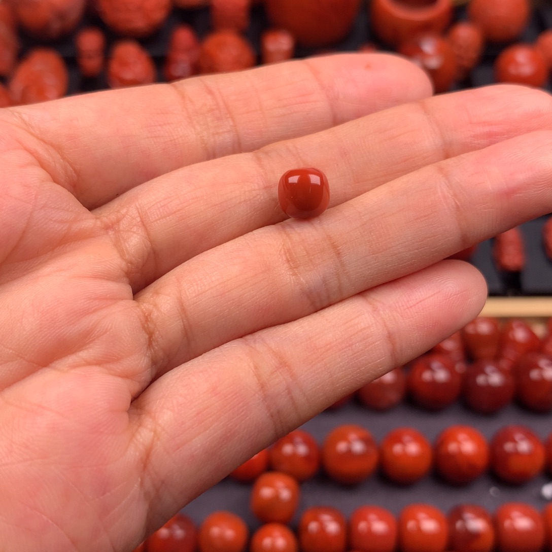 南红玛瑙老型单珠7✖️6.7mm未镶嵌