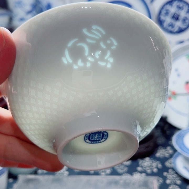 青花玲珑5寸饭碗生肖。兔