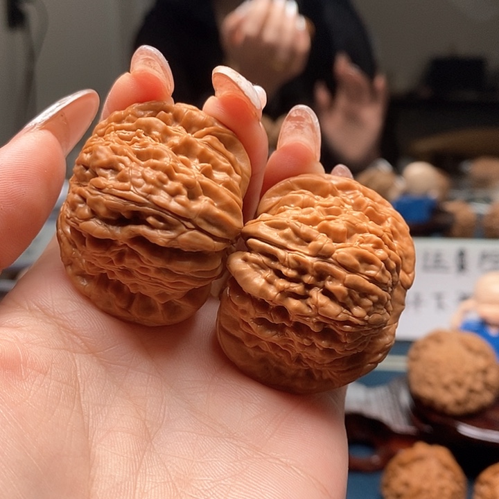 文玩核桃把件43四座楼