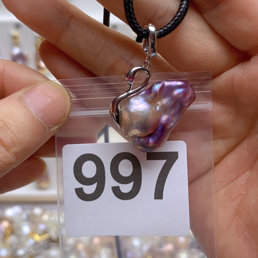 淡水珍珠颈饰银S925镶嵌997