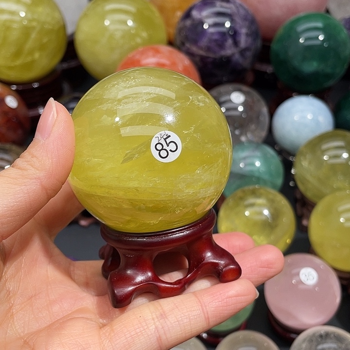 水晶水晶水晶未镶嵌伸***星