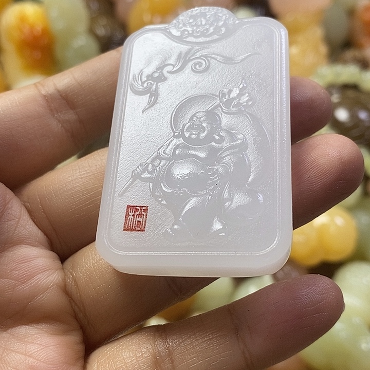 完全开放白弥勒佛色2
